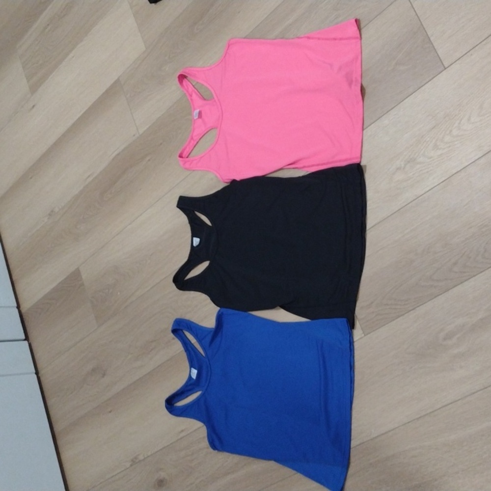 Bundle Of Three Active Wear Compression Tank Tops… - image 1